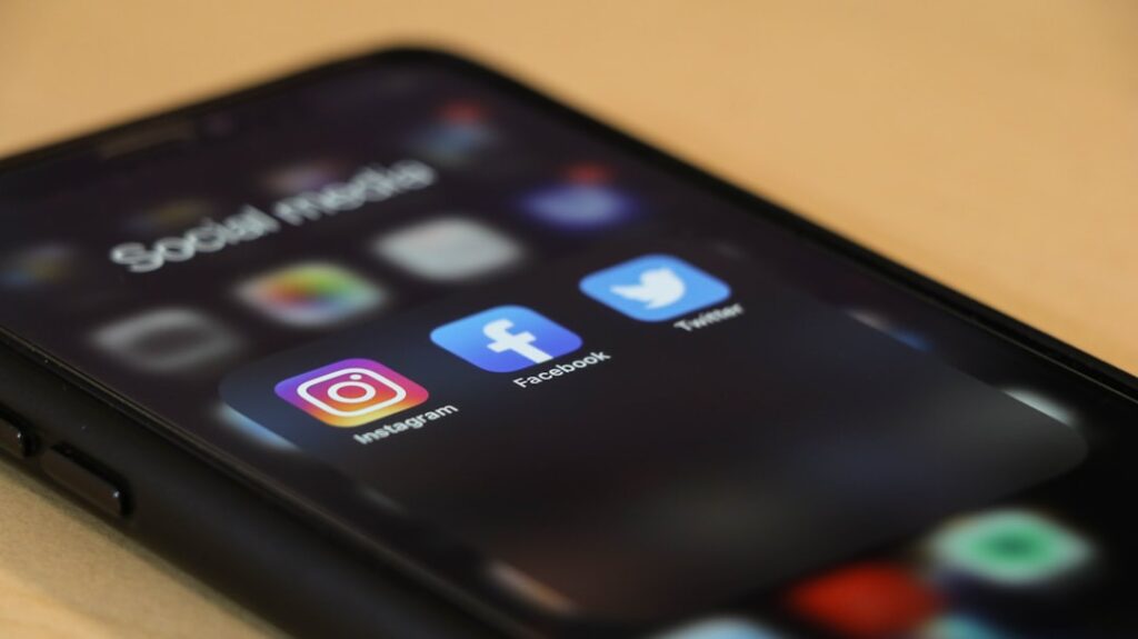 Estratégias de conteúdo e SEO para a página oficial no Facebook - imagem editorial 2