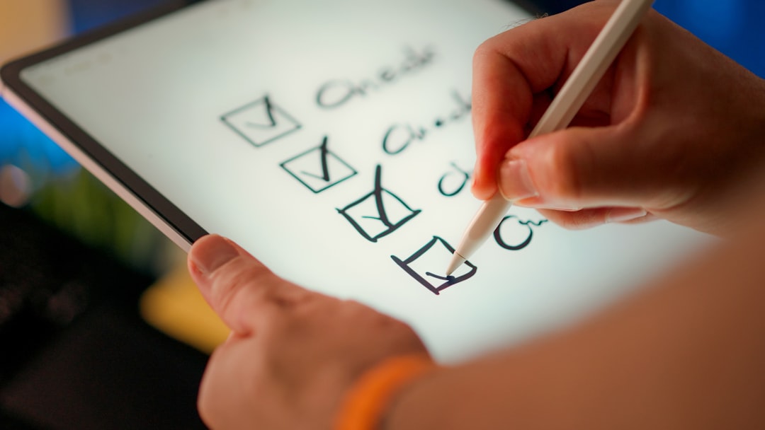 checklist atualizado profissionais - Checklist atualizado para profissionais de conteúdo: requisitos essenciais em plataformas de IA generativa em 2026